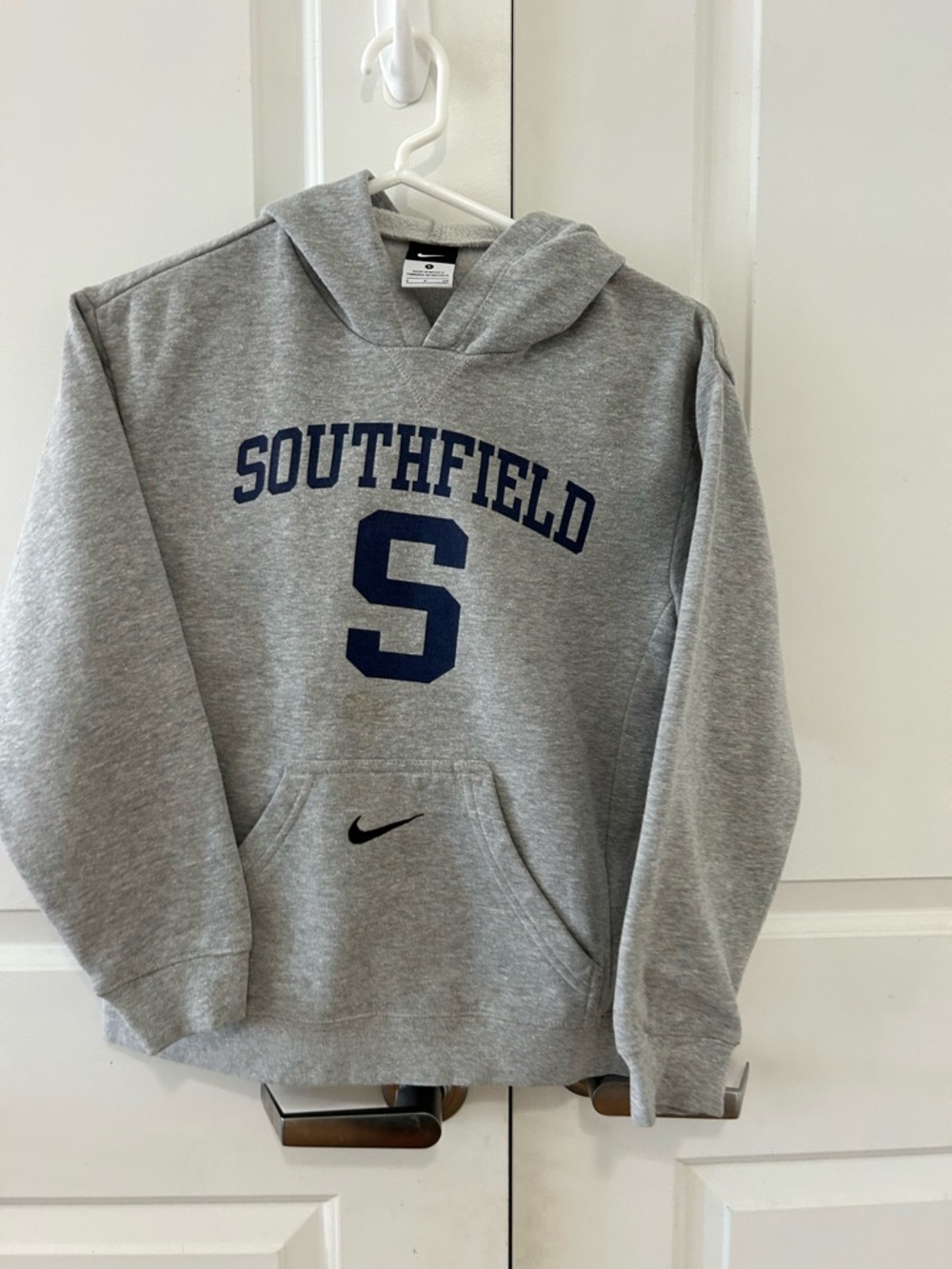 Nike Southfield Gray Pullover Hoodie - Youth Small